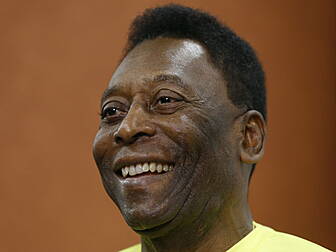 Pele prepares to sell off his...